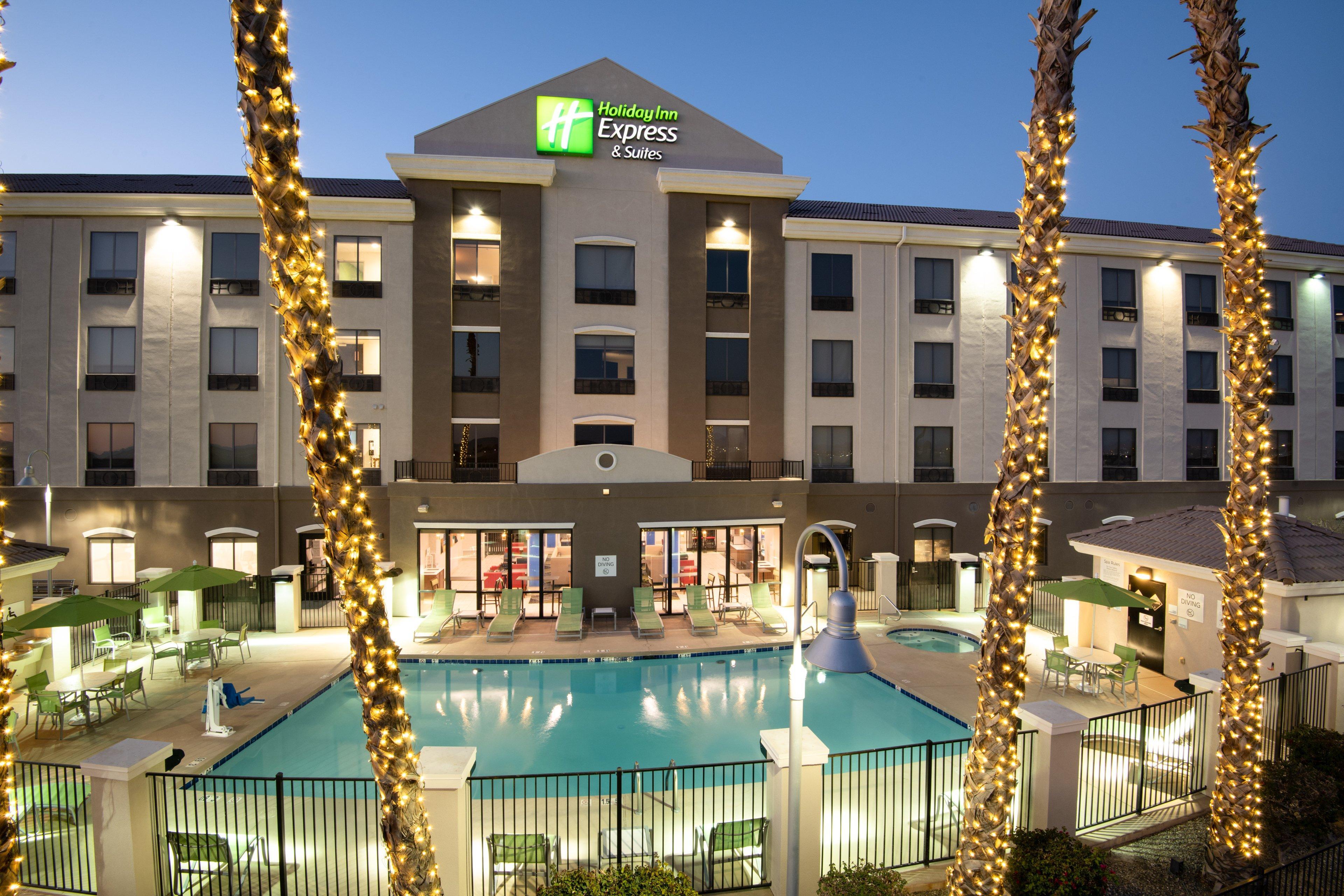 Holiday Inn Express Hotel & Suites Yuma, An Ihg Hotel Exterior photo